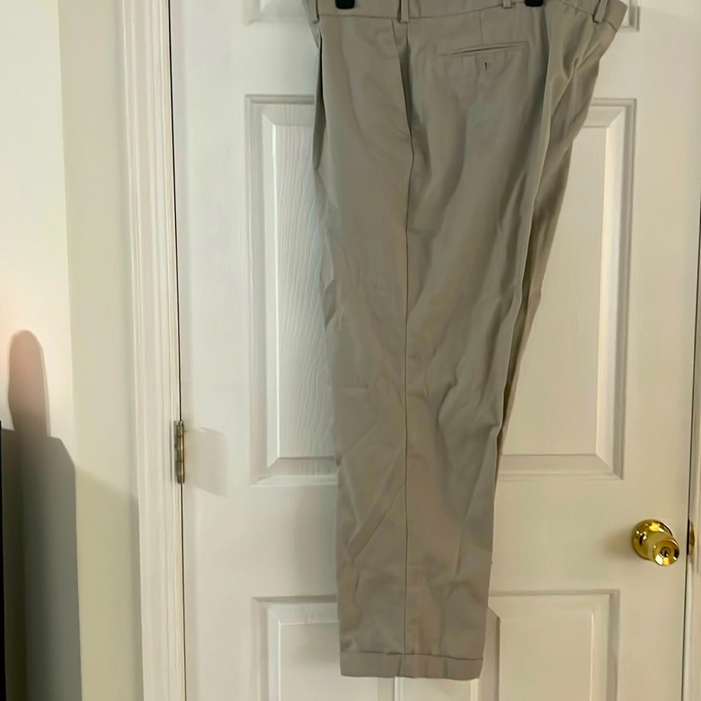 Men Big and Tall Dockers With Pleated Front and Cuff Bottoms